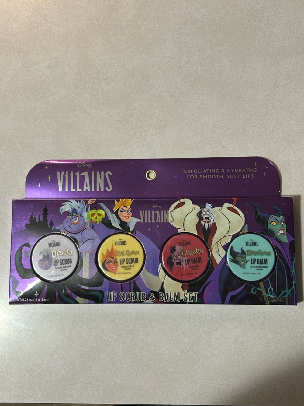Villains Disney NWT Lip Balm & Scrub‎ Set - 4 Pieces in set